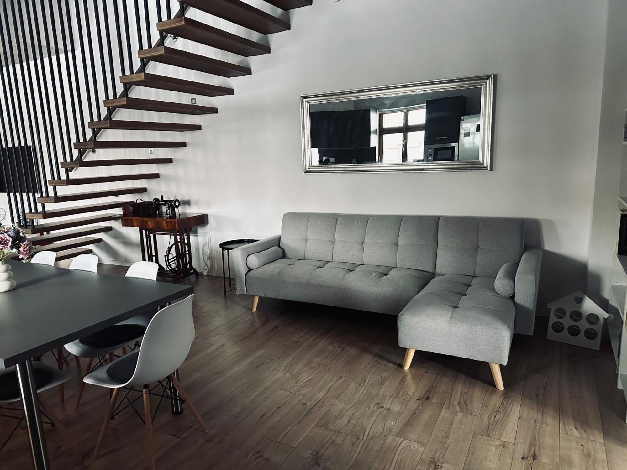 Apartmany 400 เวลคา ลอมนิตซา ภายนอก รูปภาพ