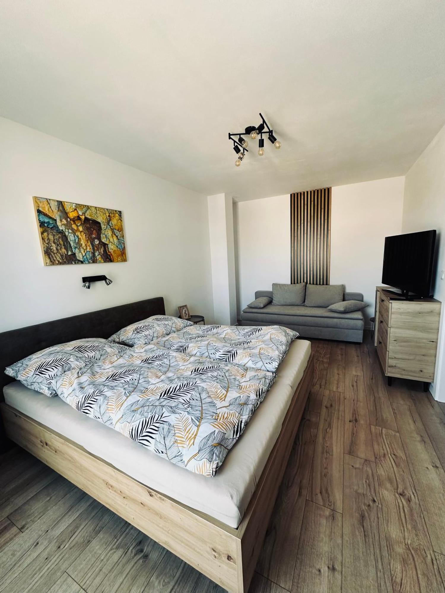Apartmany 400 เวลคา ลอมนิตซา ภายนอก รูปภาพ